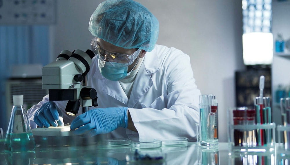 Sanofi and GSK to join forces in unprecedented vaccine collaboration to fight COVID-19
