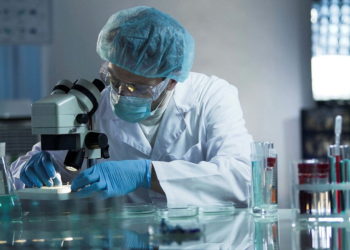 Sanofi and GSK to join forces in unprecedented vaccine collaboration to fight COVID-19