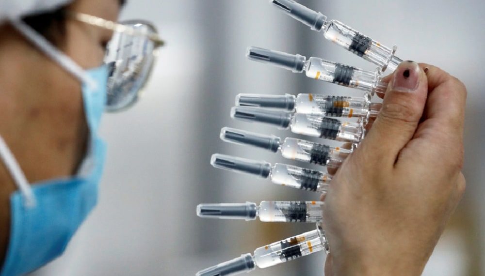 Pakistanis join final trials for China-made vaccine