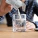 Smart excipient improves powder flow for sachet-based products