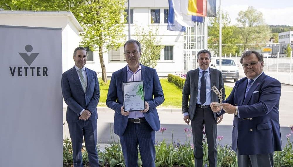 Vetter Once Again Wins Axia Best Managed Companies Award